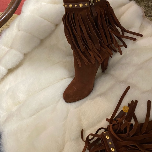 AUTHENTIC GUCCI brown booties - Picture 9 of 14